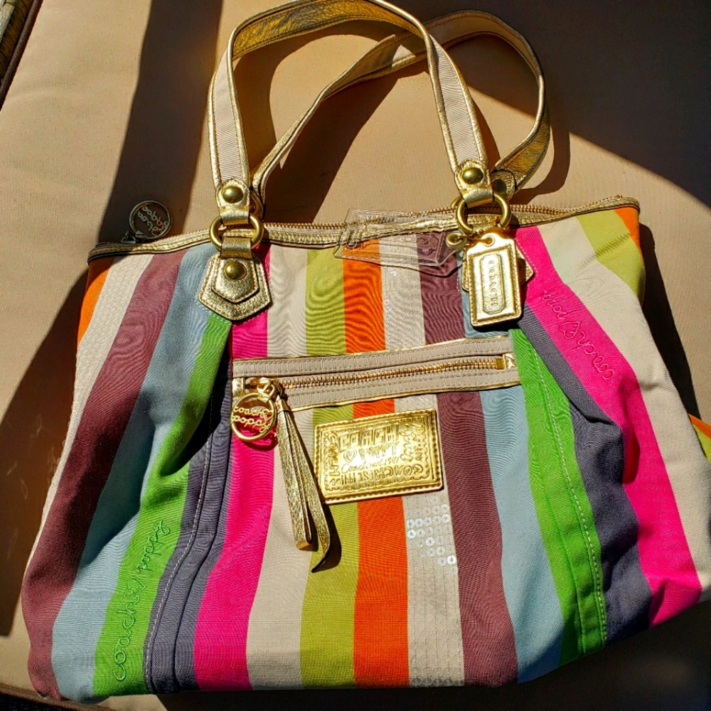 Coach Poppy Hand Bag
